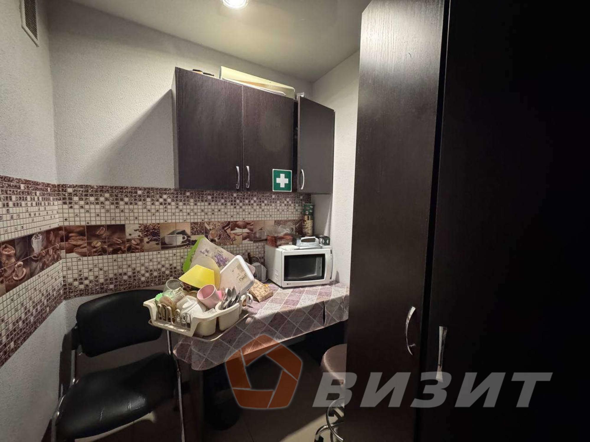 Купить торговое помещение за 12 500 000 рублей на Свободы улица, 92