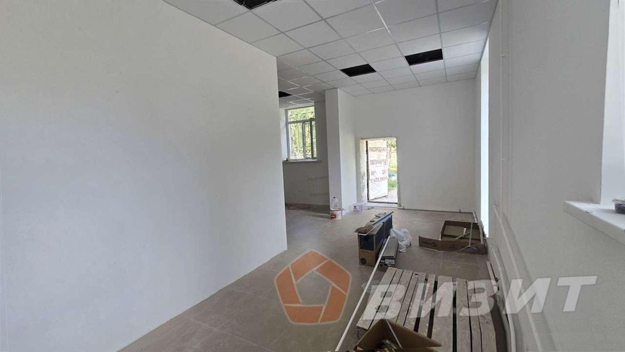 Сдать торговое помещение за 60 000 рублей на Фасадная улица, 20