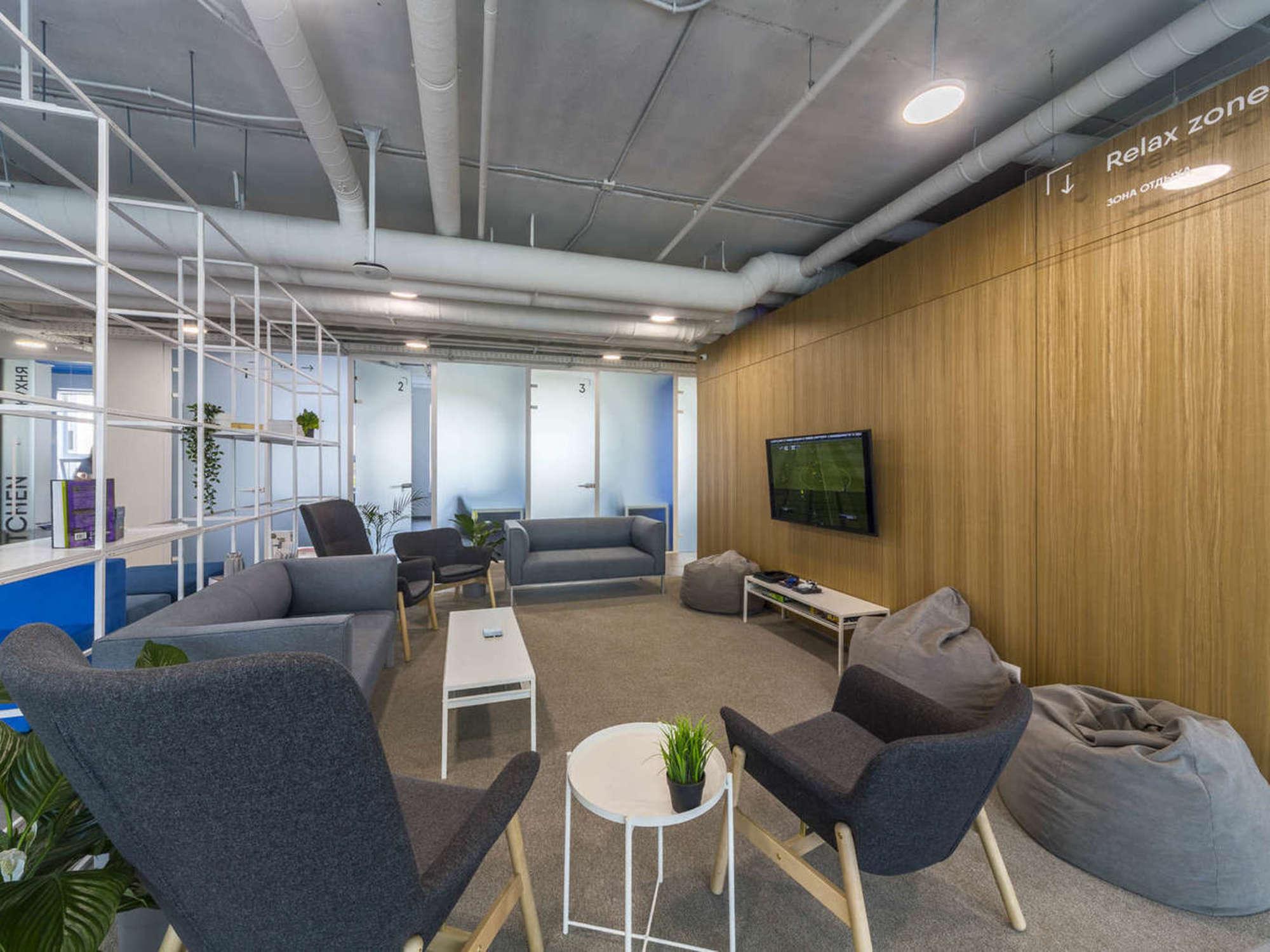 Сдать офис, помещение под офис за 184 000 рублей на Московское шоссе, 4к4