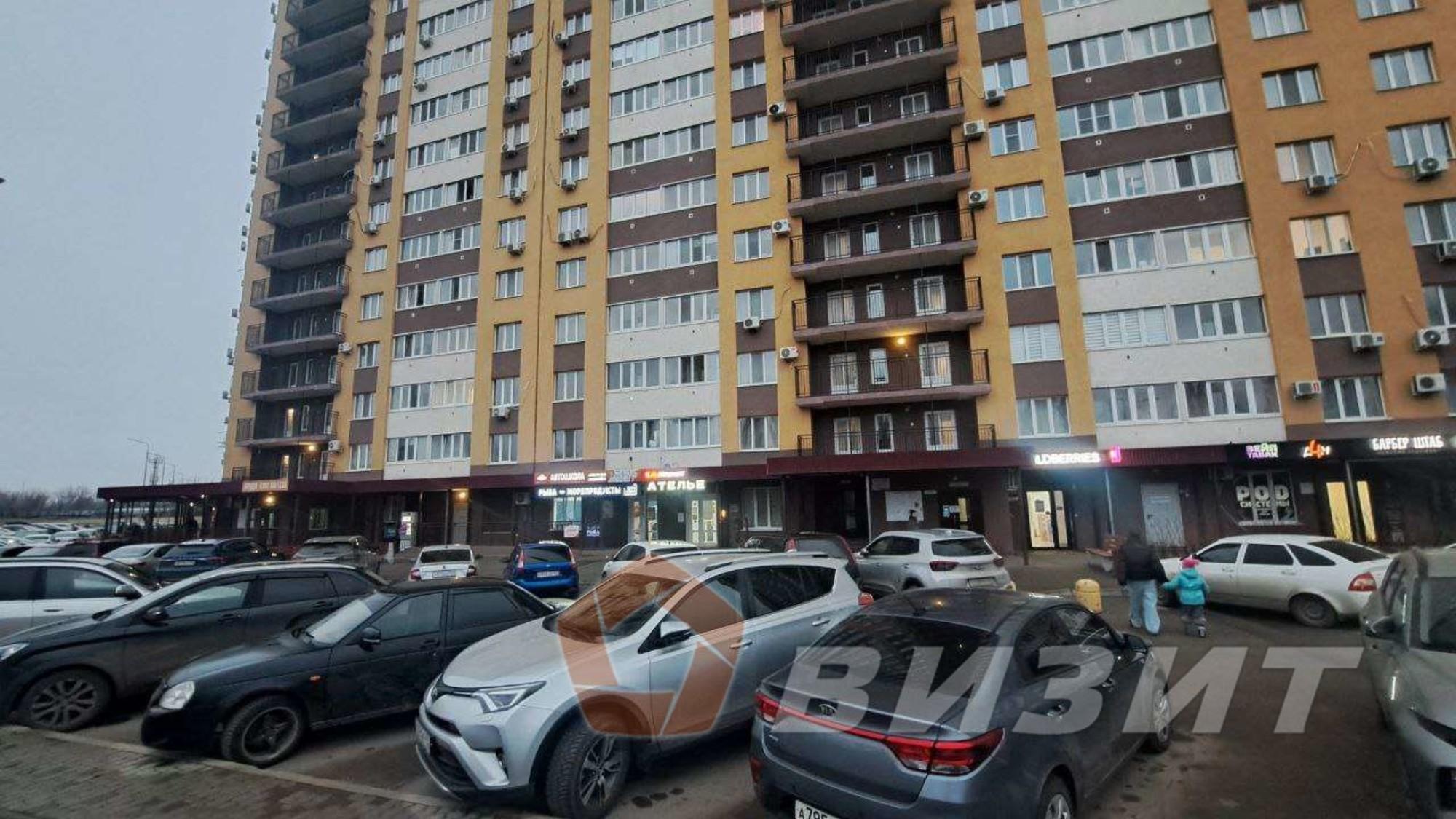 Сдать торговое помещение за 32 000 рублей на Краснодонская улица, 10А