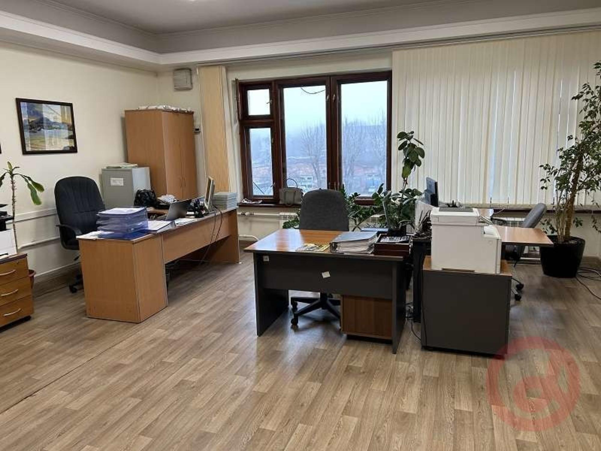 Сдать офис, помещение под офис за 330 000 рублей на Мориса Тореза улица, 67