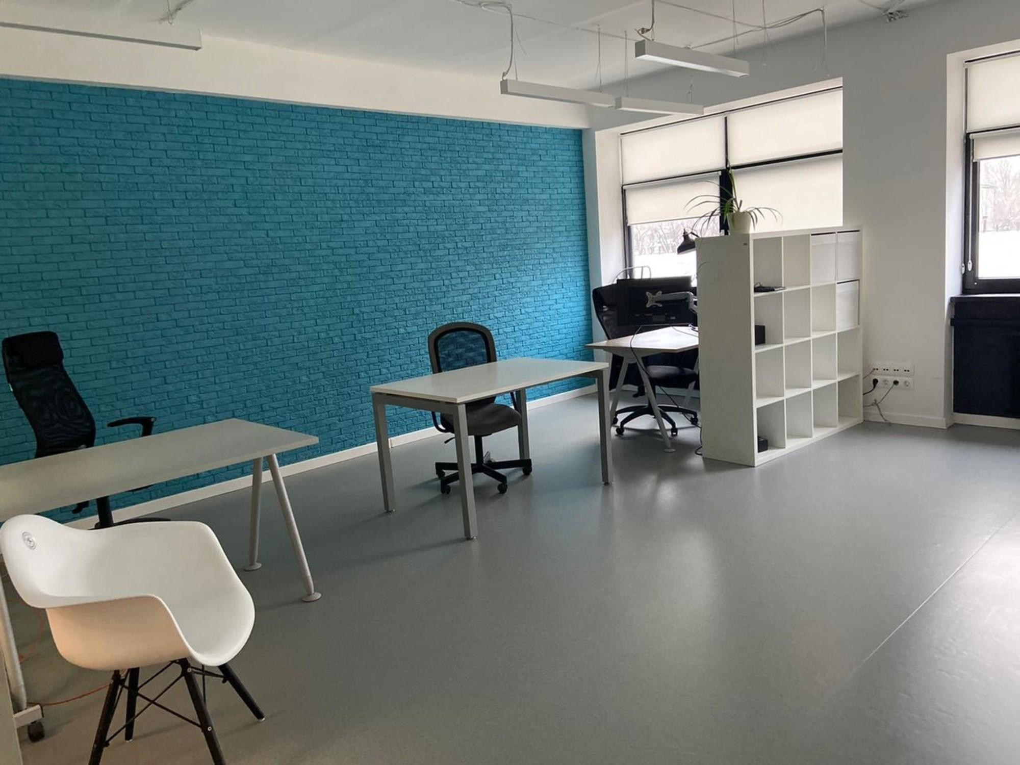 Сдать офис, помещение под офис за 455 000 рублей на Авроры улица, 110к1