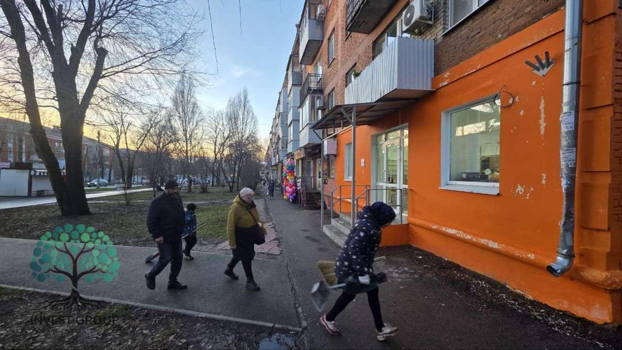 Сдать торговое помещение за 65 000 рублей на Сергея Лазо улица, 30