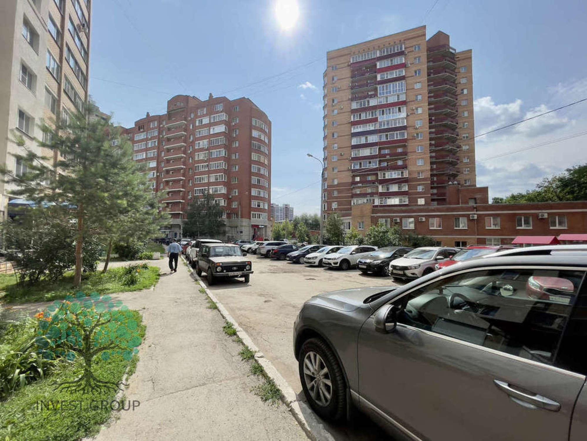 Сдать торговое помещение за 70 000 рублей на 5-я просека, 106