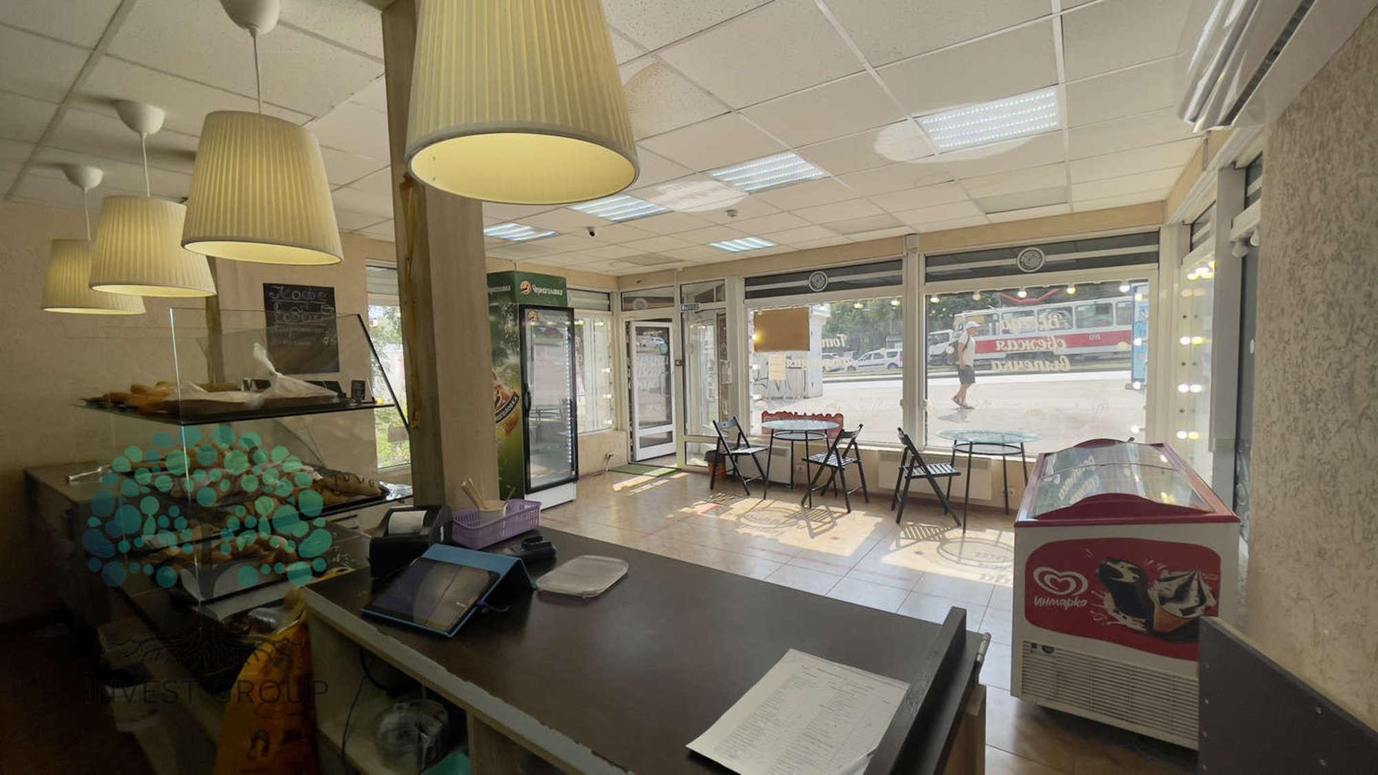 Сдать торговое помещение за 87 000 рублей на Карла Маркса проспект, 306а