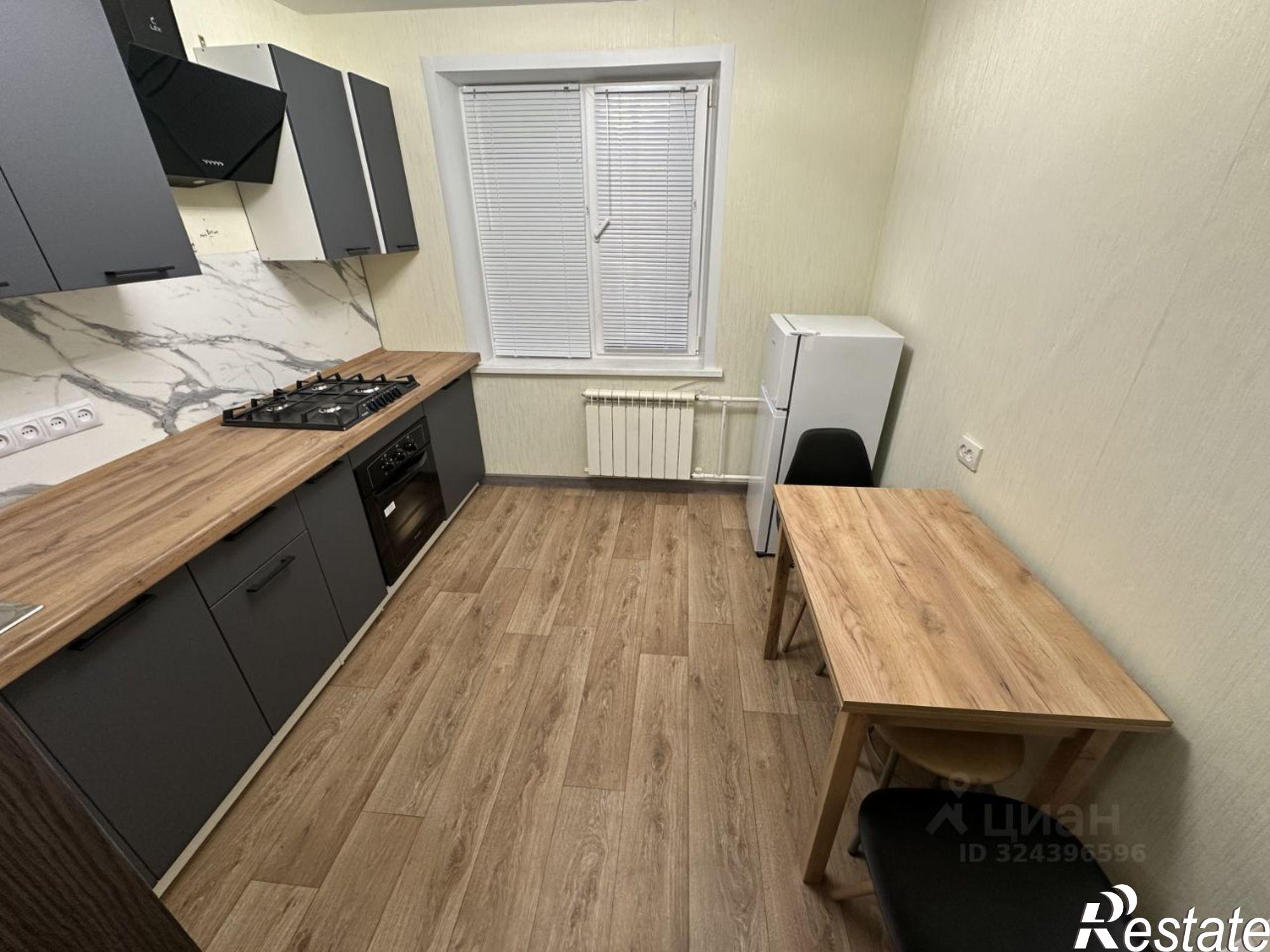 Сдать квартиру за 30 000 рублей на улица Силина, 14