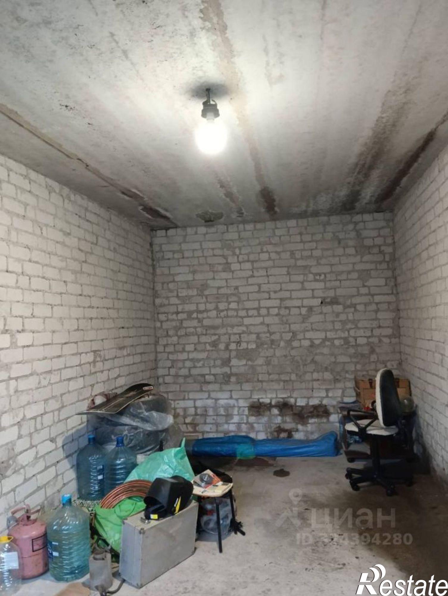 Купить гараж, место в паркинге за 1 300 010 рублей на улица Дыбенко, 3