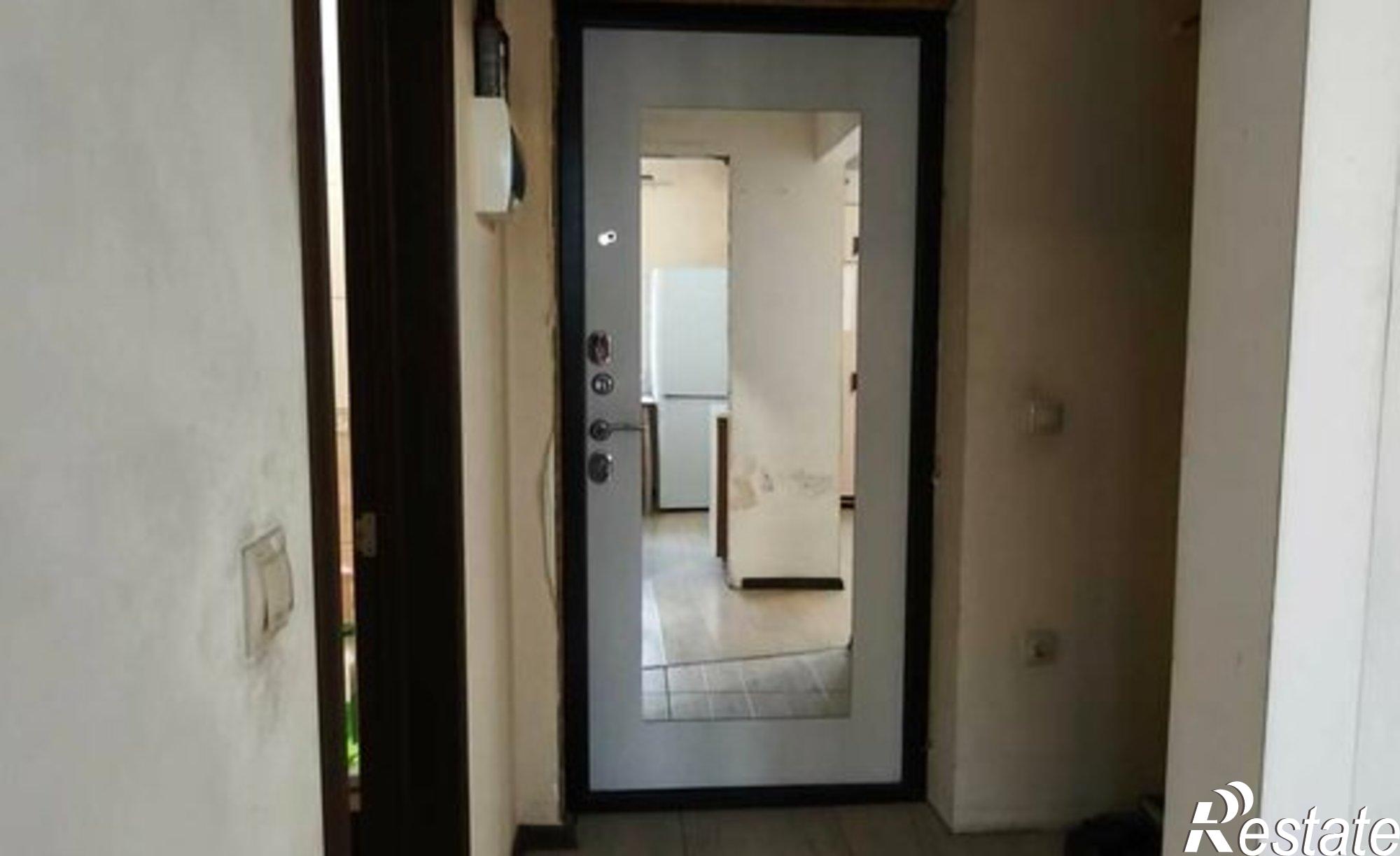 Купить квартиру за 2 450 000 рублей на улица Виталия Жалнина, 13