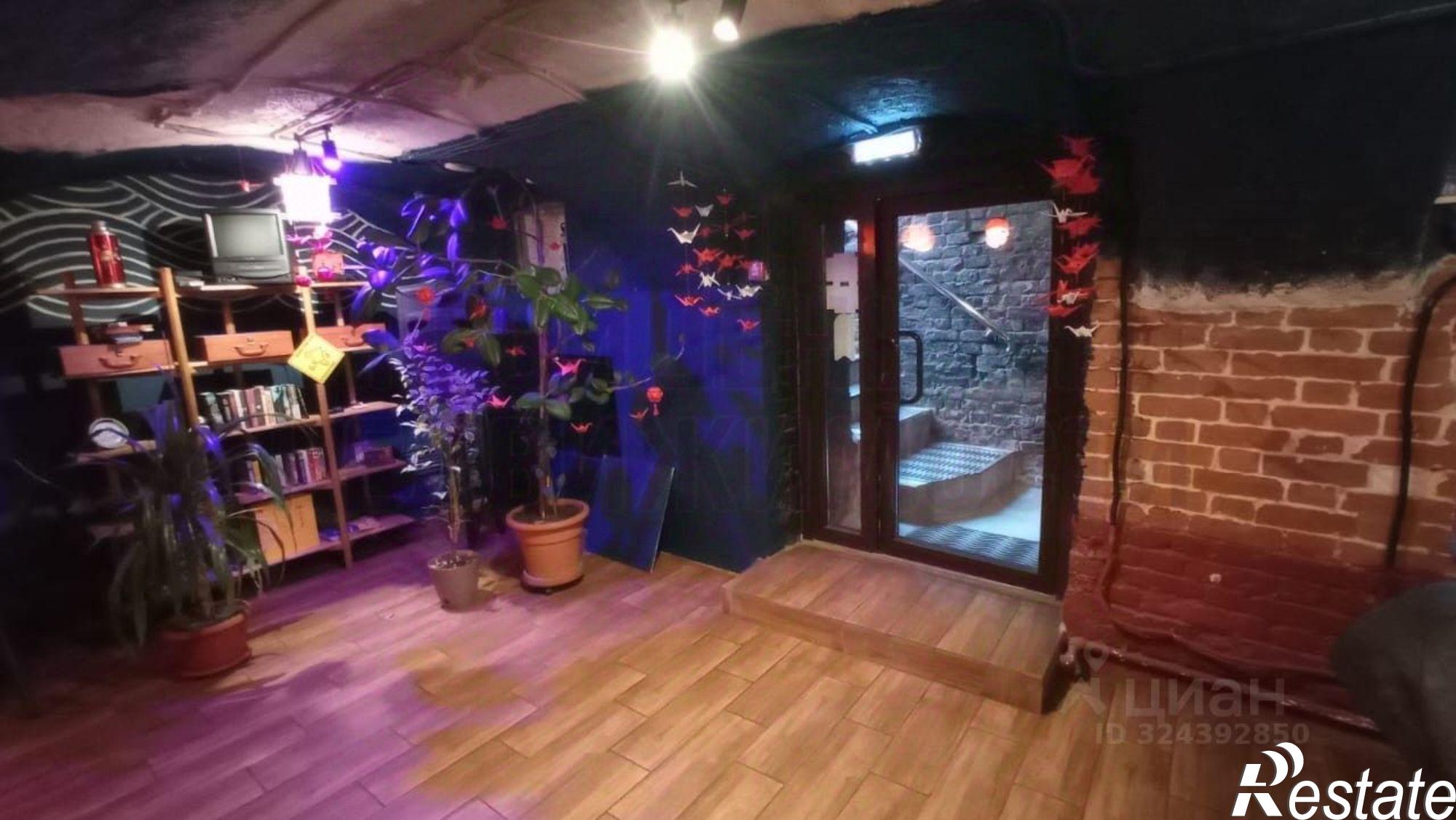 Купить помещение свободного назначения за 11 200 000 рублей на ул Молодогвардейская, 92