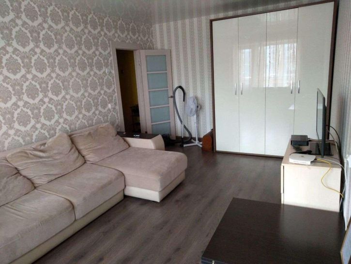 2-комн квартира Советской Армии улица, 119