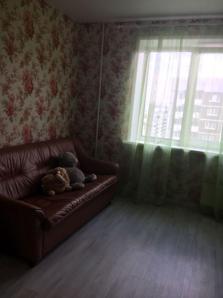 2-комн квартира Советской Армии улица, 119