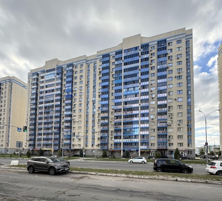 2-комн квартира Осетинская улица, 9