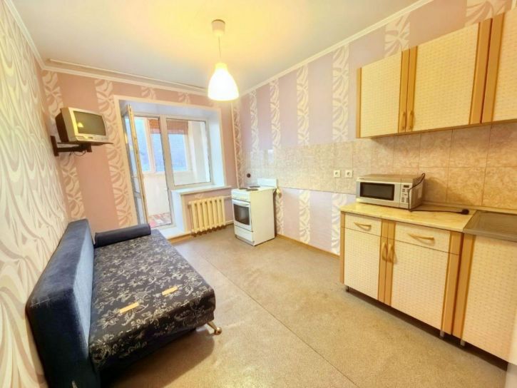 1-комн квартира Советской Армии улица, 98