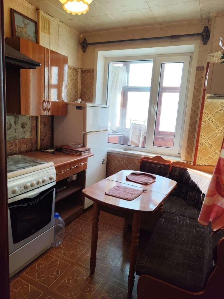 1-комн квартира Георгия Димитрова улица, 3