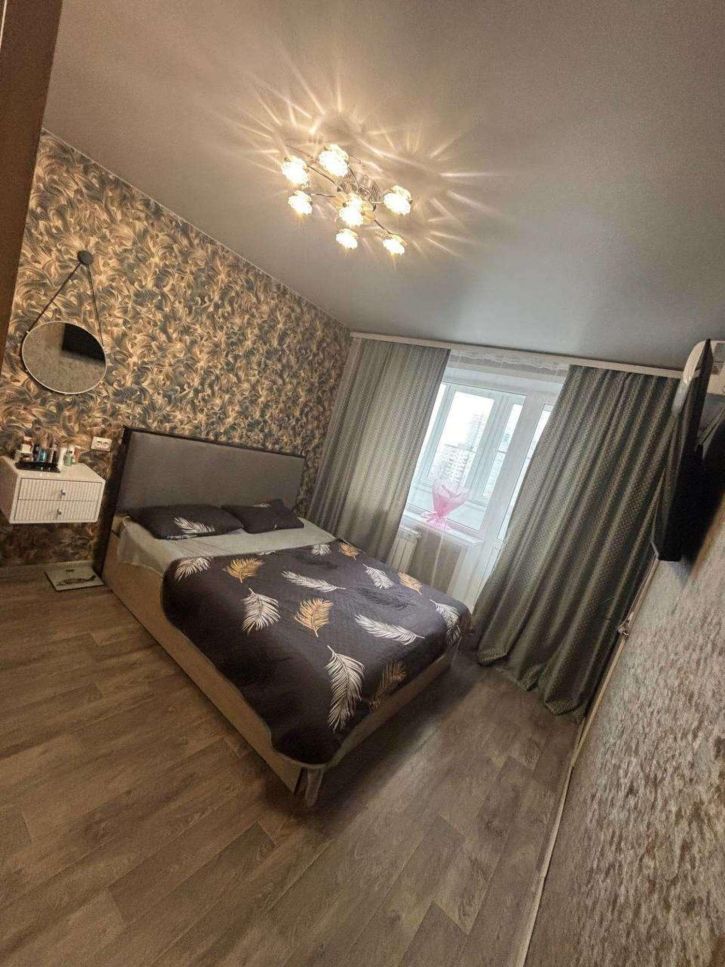 2-комн квартира Георгия Димитрова улица, 92