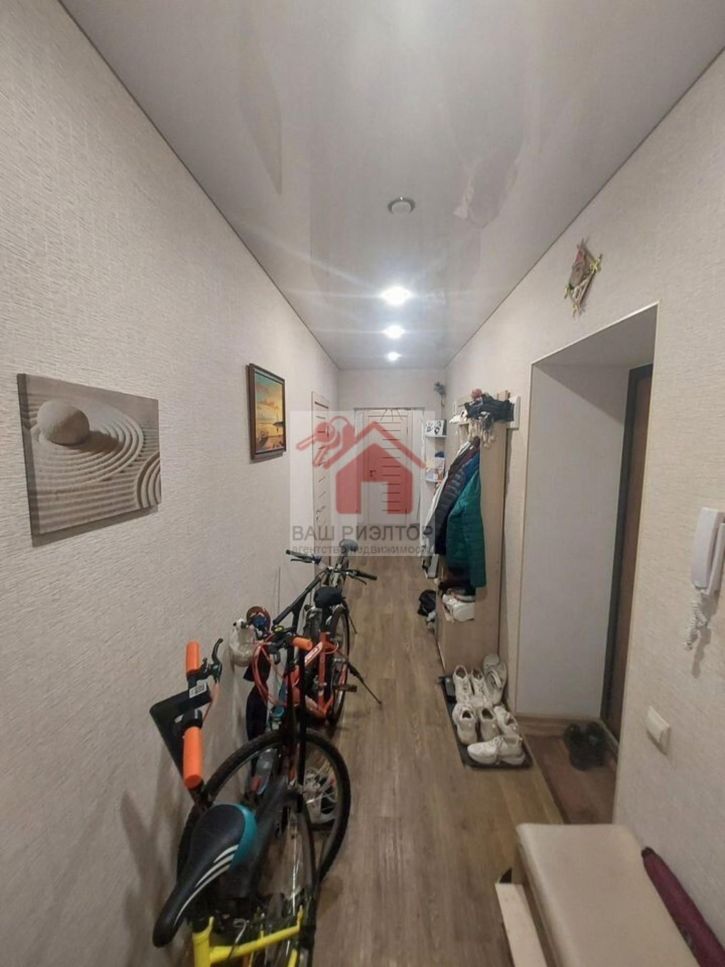 3-комн квартира 5-я просека, 123