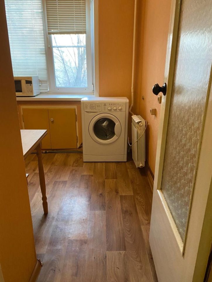 2-комн квартира 3-й проезд, 55