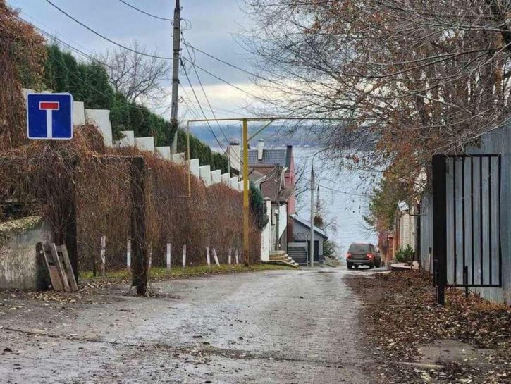 Коттедж/дом 1-я линия, 12