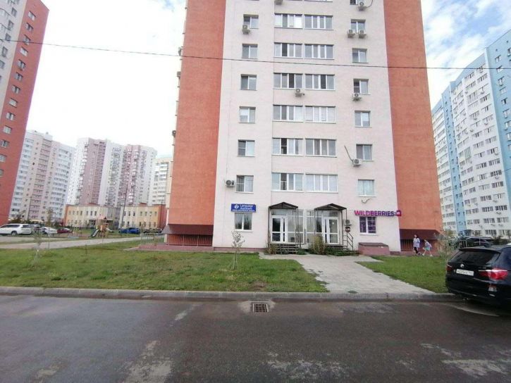 Торговое помещение Виталия Талабаева улица, 4
