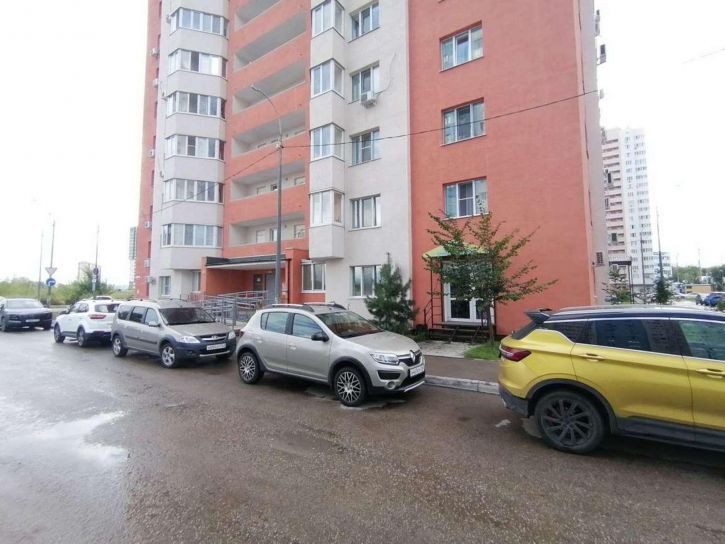 Торговое помещение Виталия Талабаева улица, 4