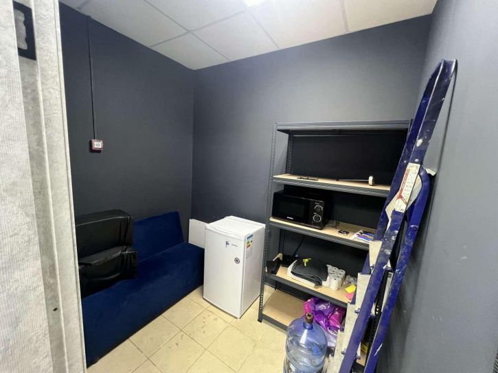 Торговое помещение Молодежная улица, 8а