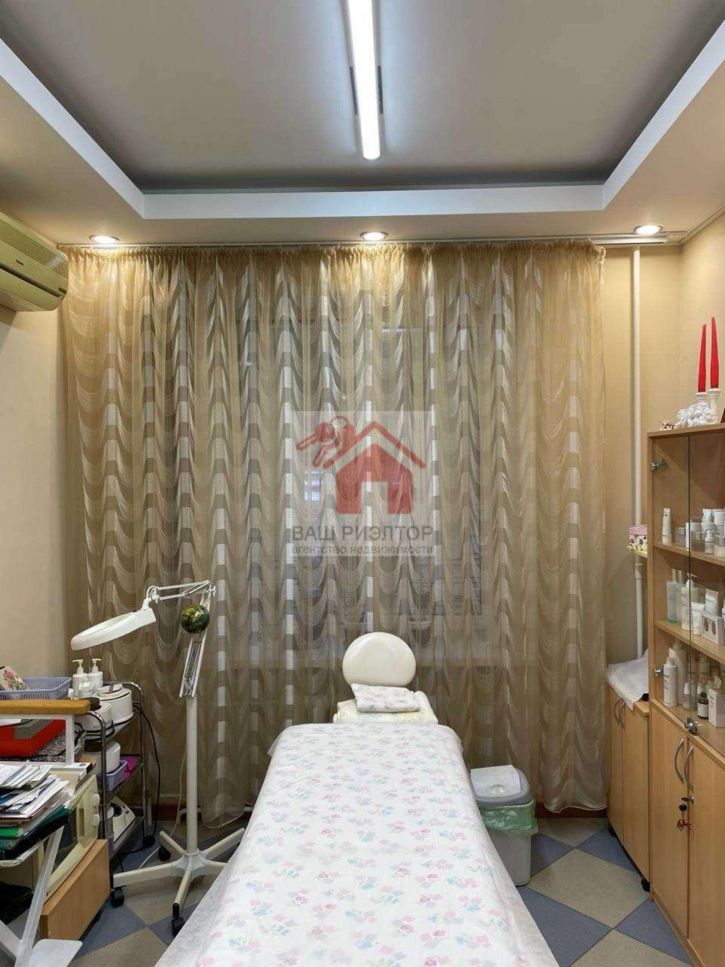 Помещение свободного назначения Братьев Коростелёвых улица, 83