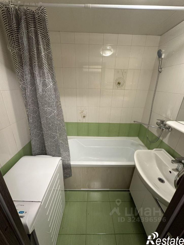 1-комн квартира улица Силина, 14,  д. 14