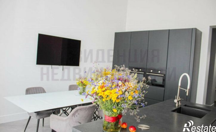 6-комн квартира просека Третья, 173,  д. 173