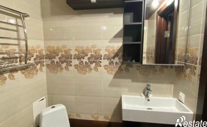 2-комн квартира ул Евгения Золотухина, 16,  д. 16