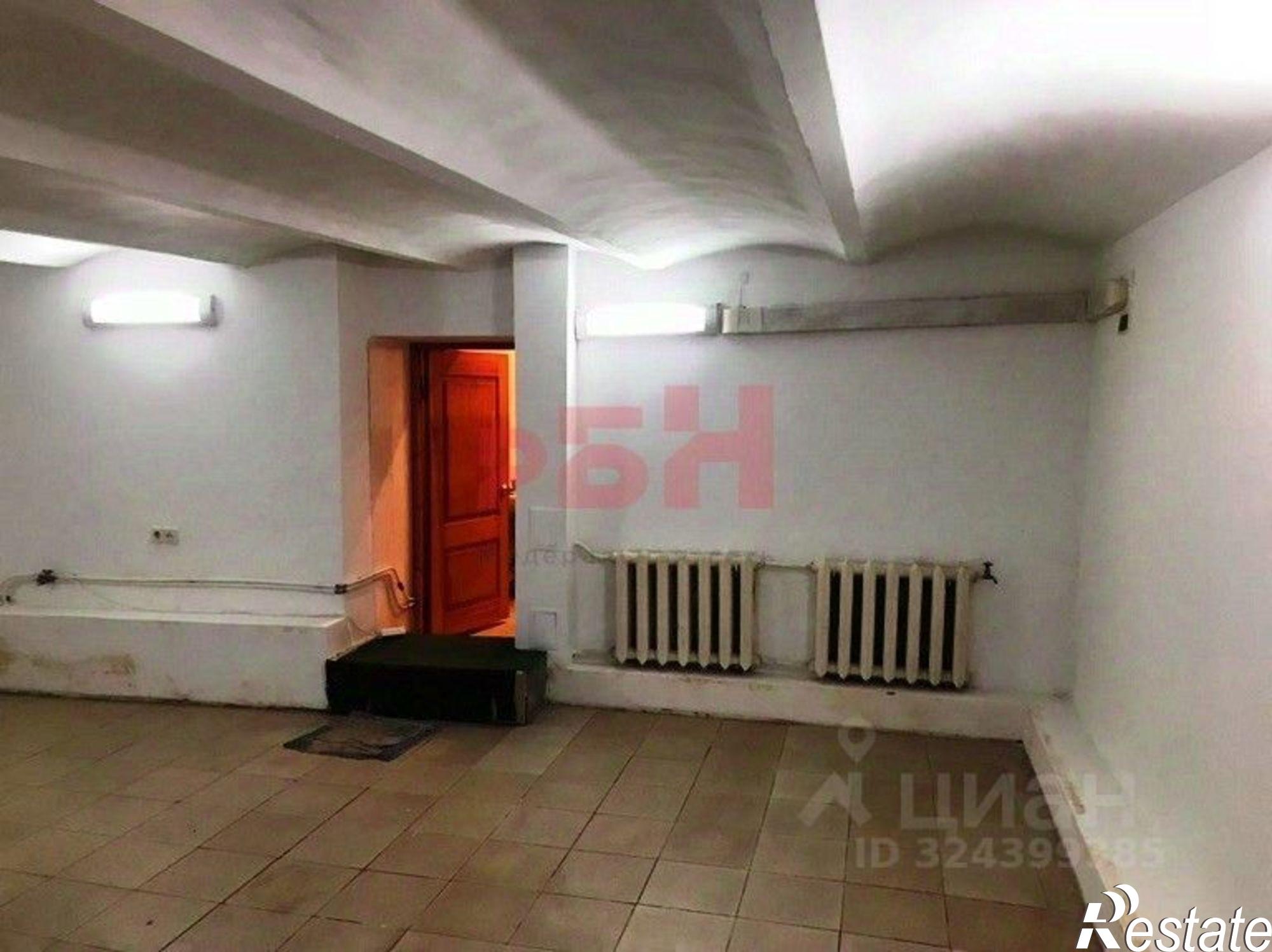 Сдать торговое помещение за 25 000 рублей на улица Льва Толстого, 44