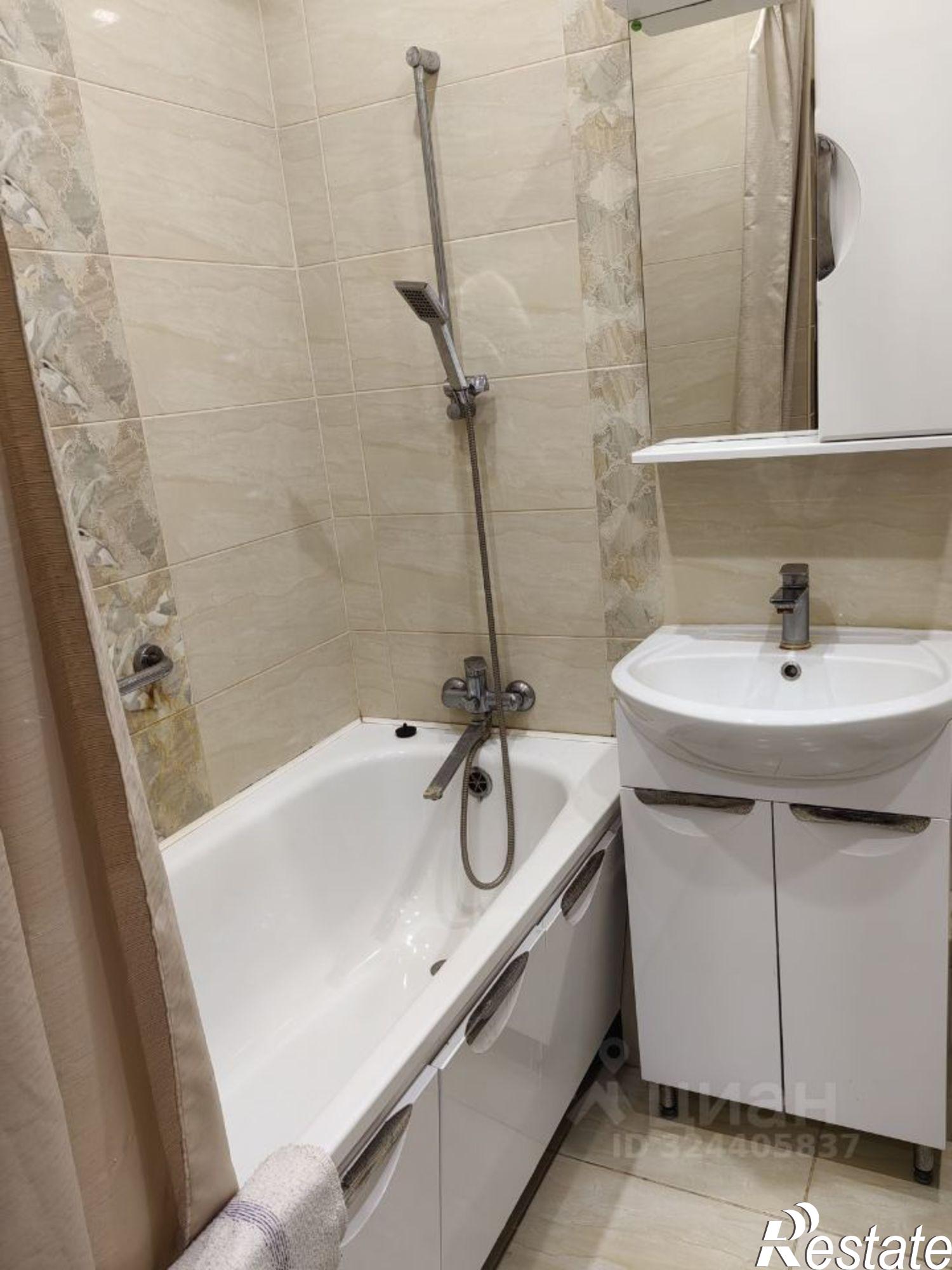 Сдать квартиру за 29 000 рублей на Осетинская улица, 10