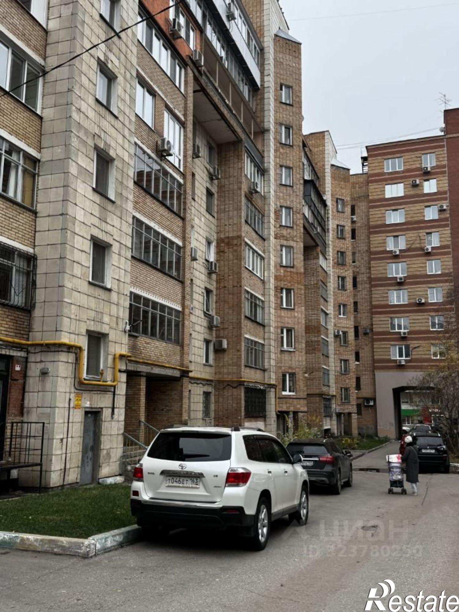 Сдать квартиру за 40 000 рублей на улица Братьев Коростелёвых, 140