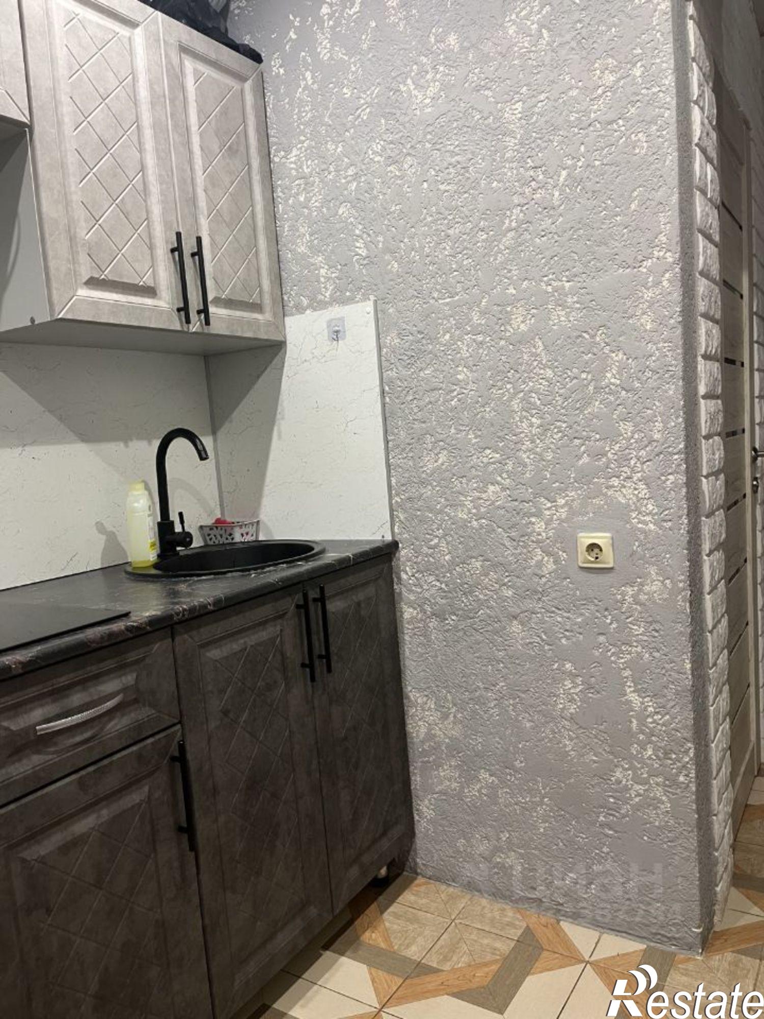 Купить квартиру за 2 350 000 рублей на Бакинская улица, 30А