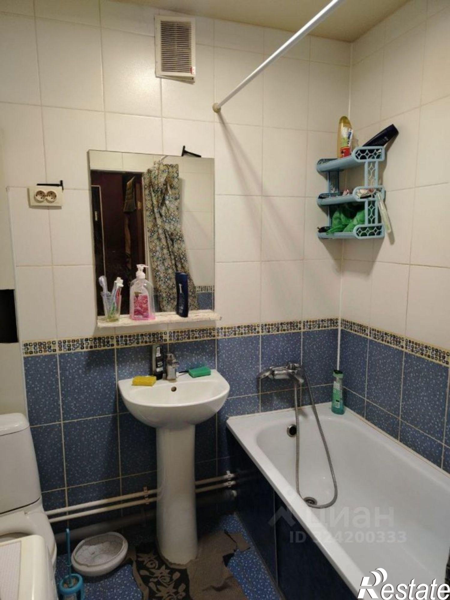 Купить квартиру за 2 550 000 рублей на ул Евгения Золотухина, 5