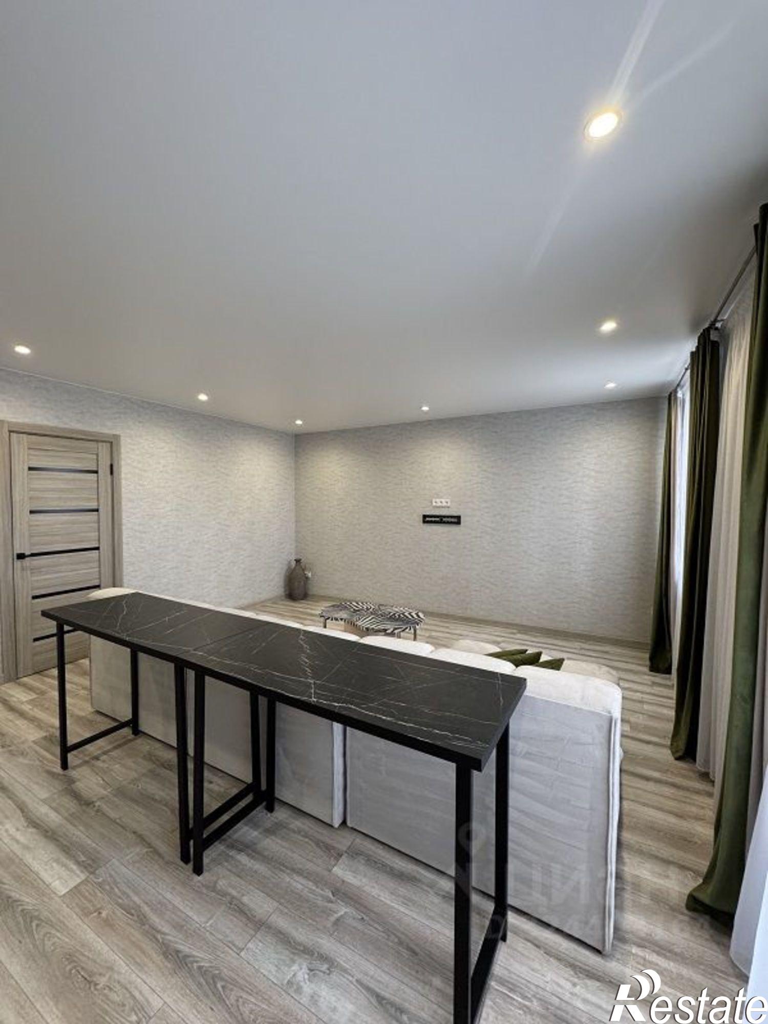 Купить квартиру за 14 300 000 рублей на ул Стара Загора, 139