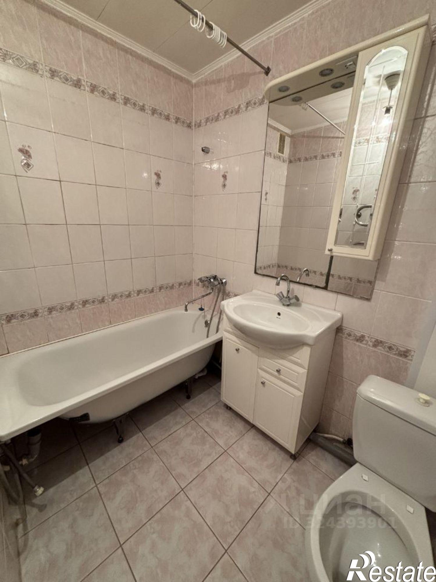 Купить квартиру за 5 500 000 рублей на пр-кт Кирова, 275