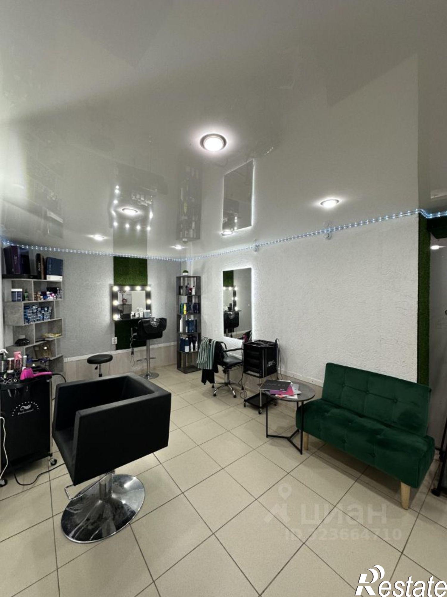 Купить помещение свободного назначения за 3 400 030 рублей на ул Стара Загора, 46