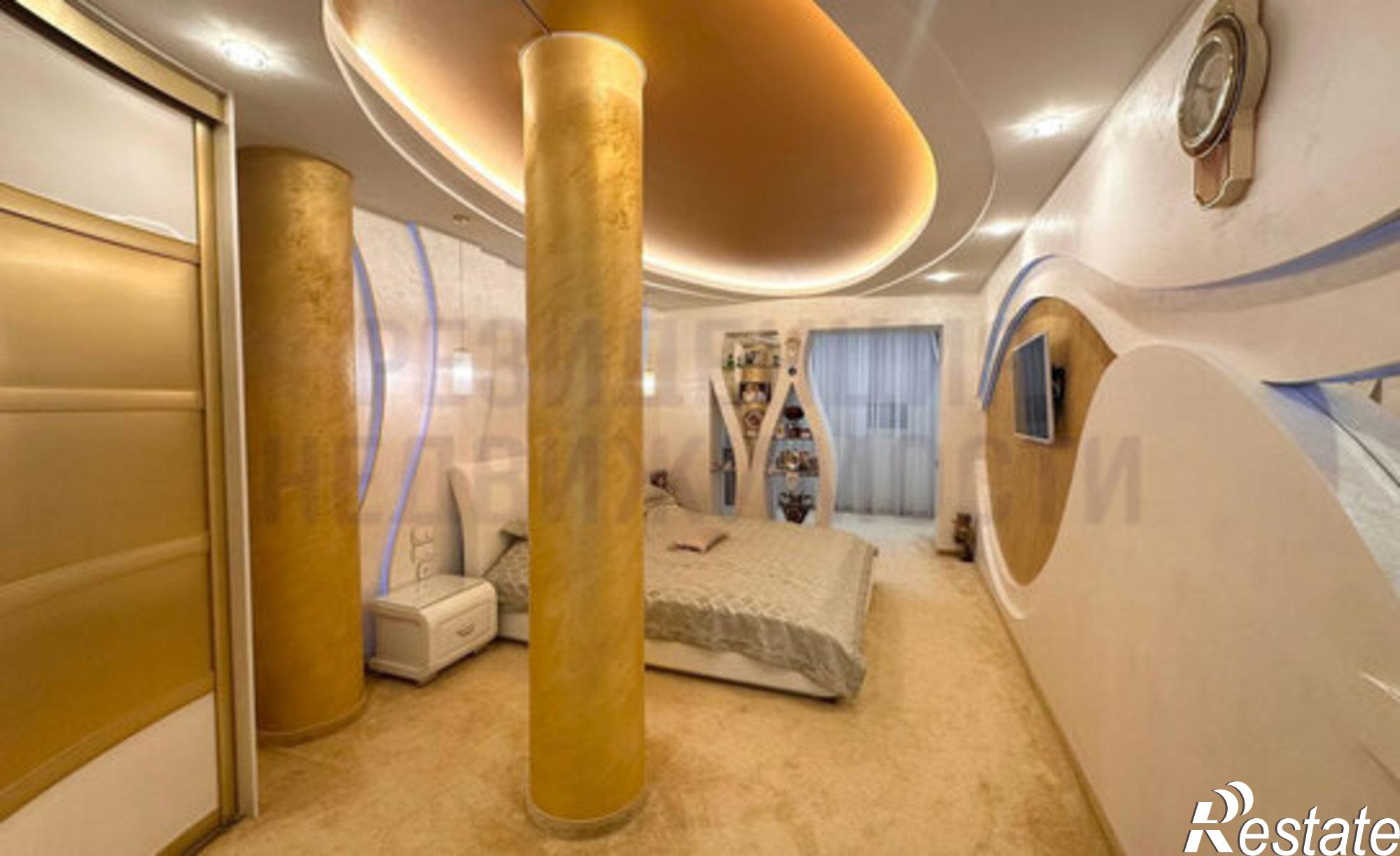 Купить квартиру за 25 000 000 рублей на улица Советской Армии, 240