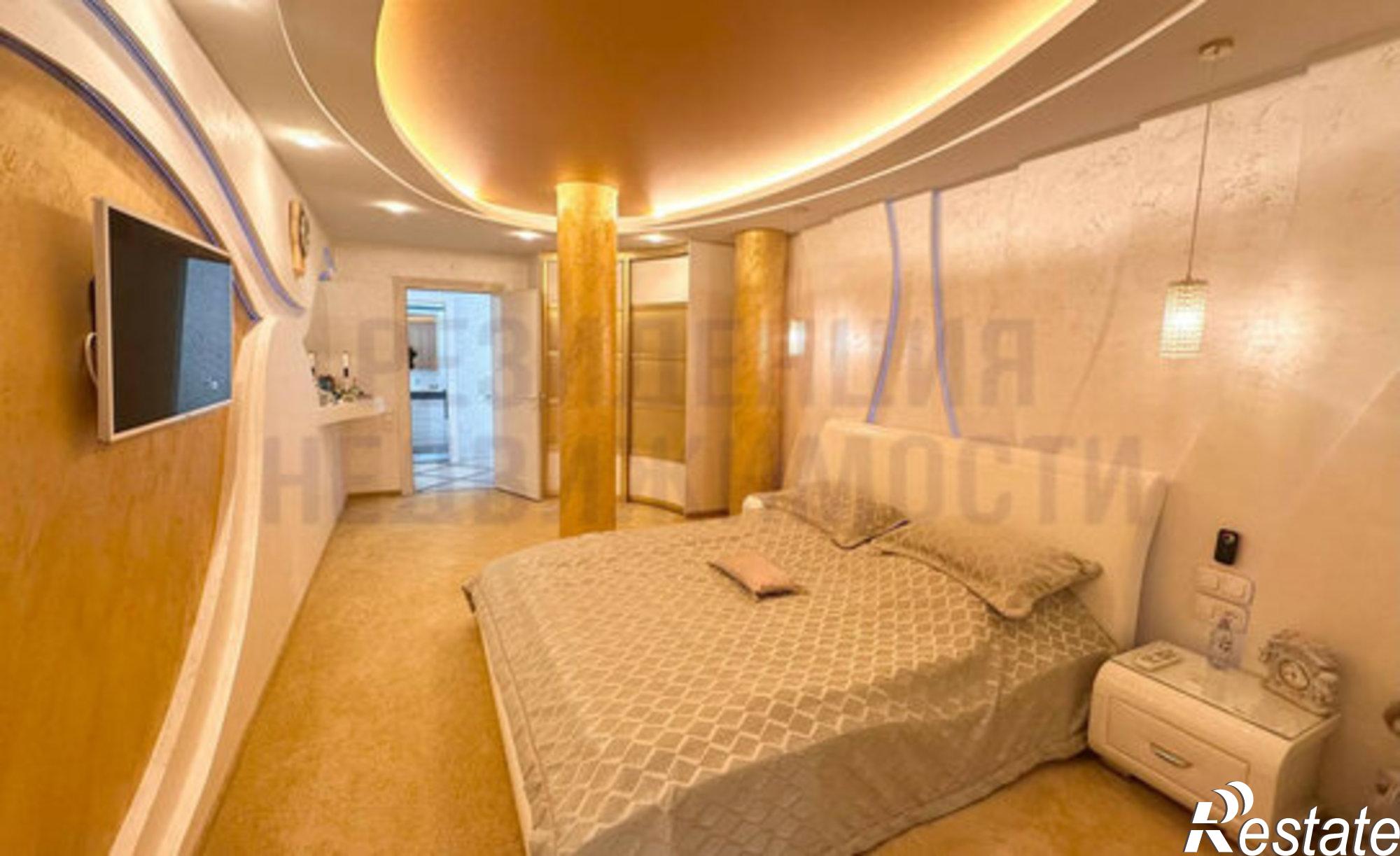 Купить квартиру за 25 000 000 рублей на улица Советской Армии, 240