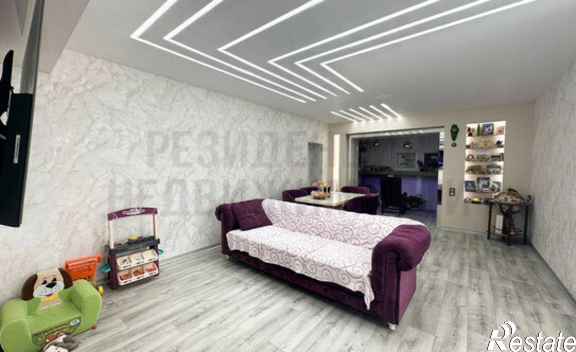 Купить квартиру за 25 000 000 рублей на улица Советской Армии, 240