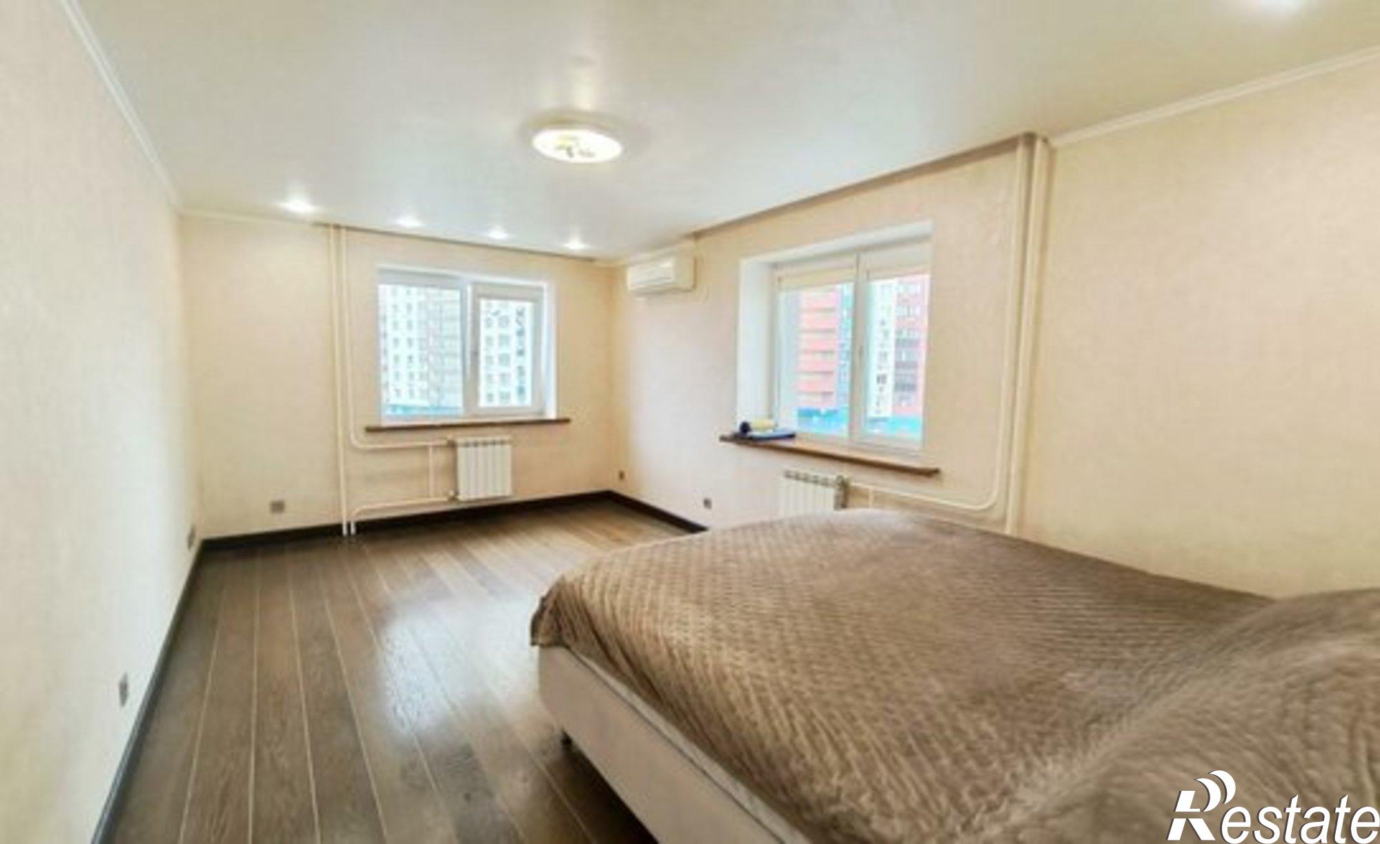 Купить квартиру за 13 900 000 рублей на Молодёжная улица, 16