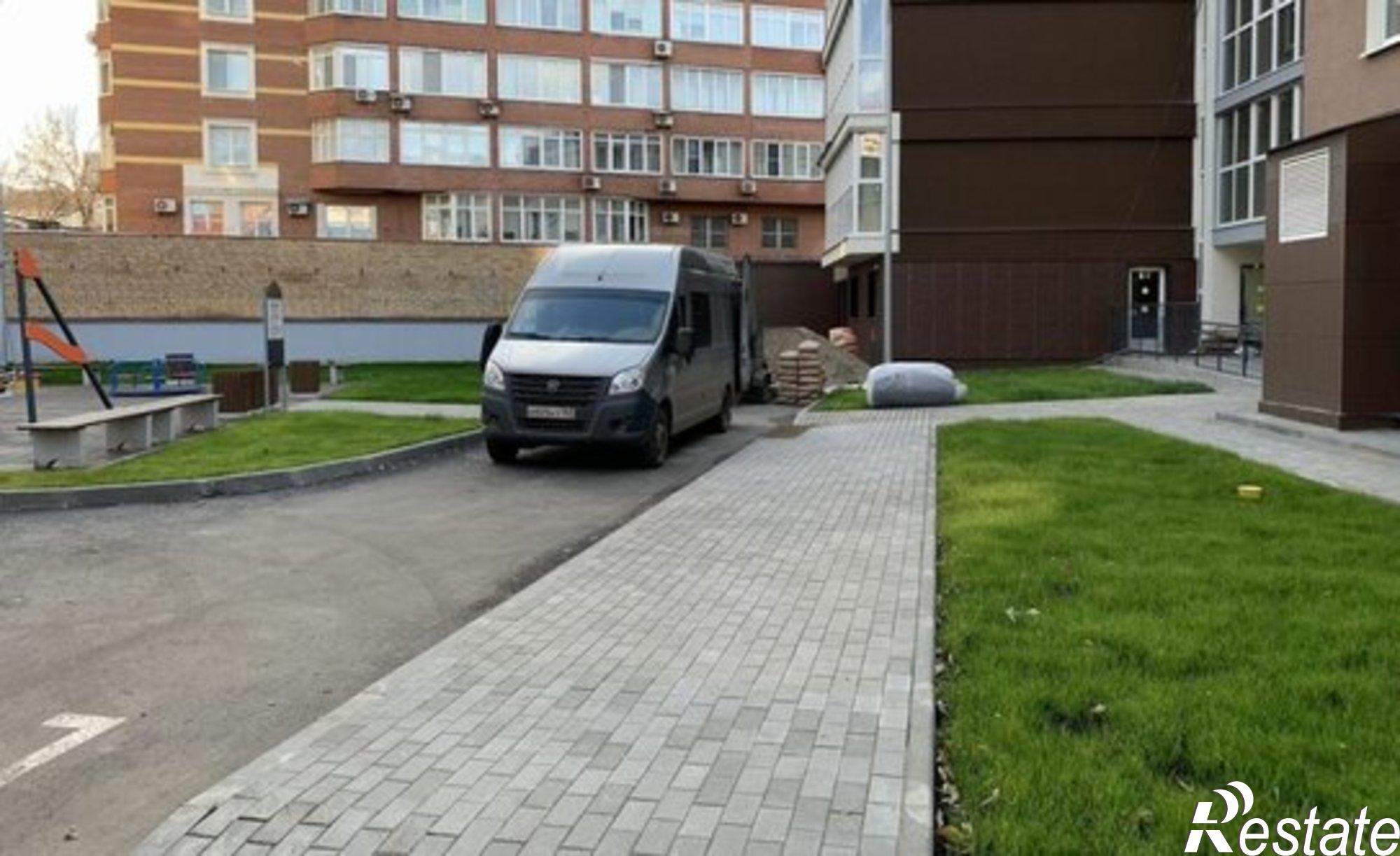 Купить квартиру за 33 000 000 рублей на улица Водников, 107