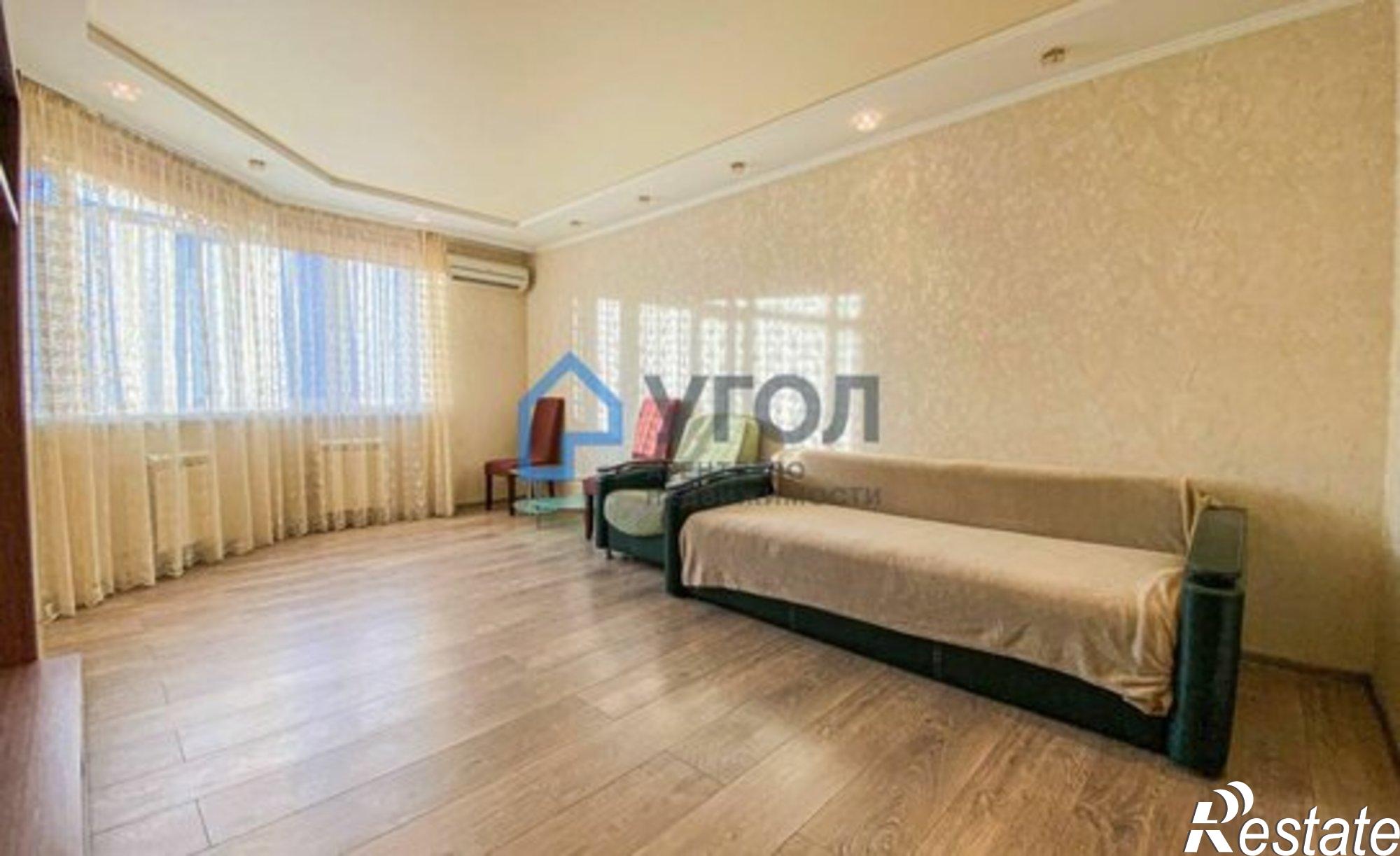 Купить квартиру за 10 500 000 рублей на улица Мичурина, 148