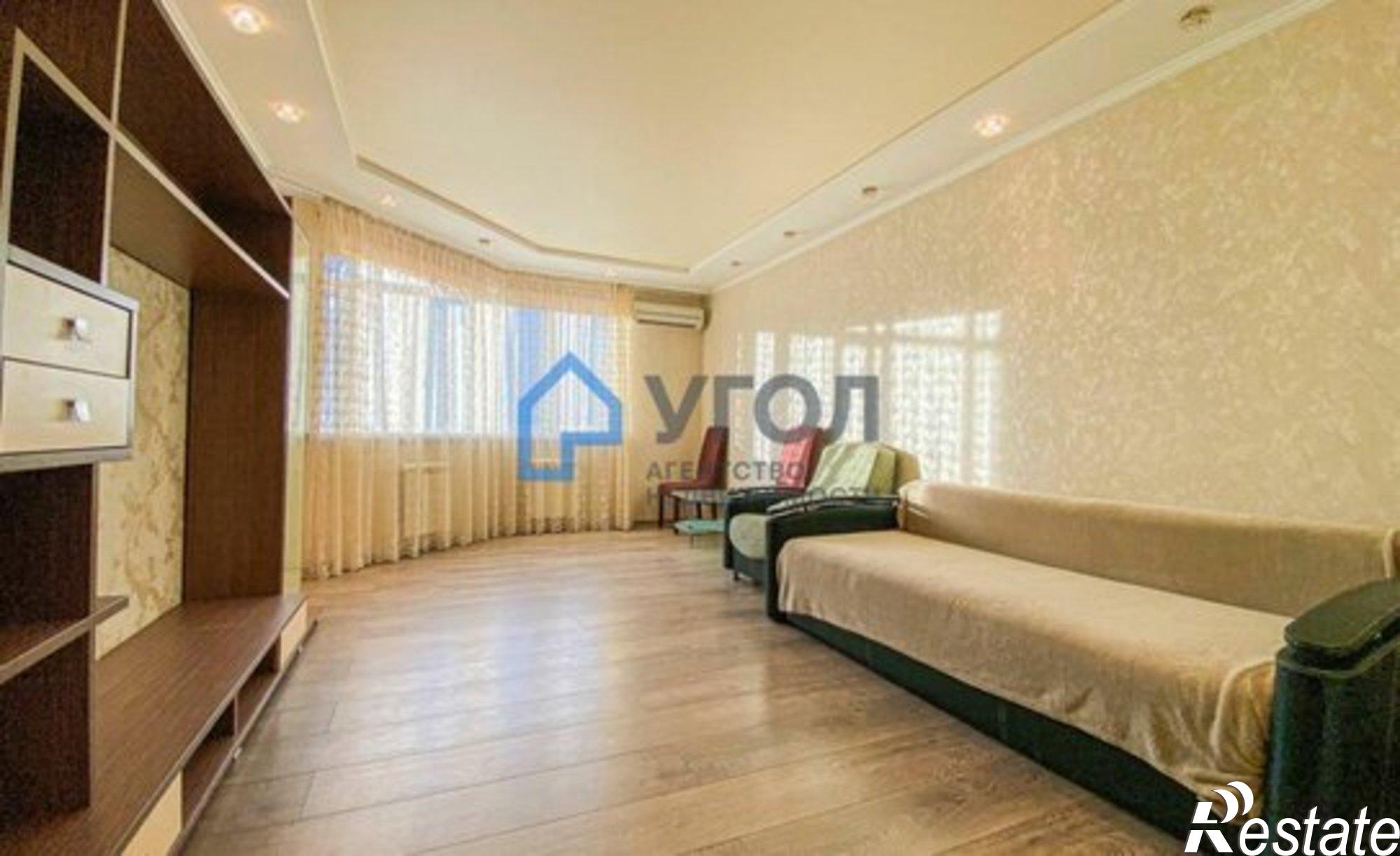 Купить квартиру за 10 500 000 рублей на улица Мичурина, 148