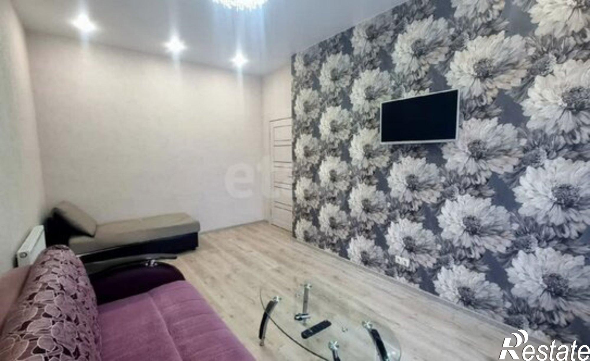 Купить квартиру за 10 000 000 рублей на ул Советской Армии, 131