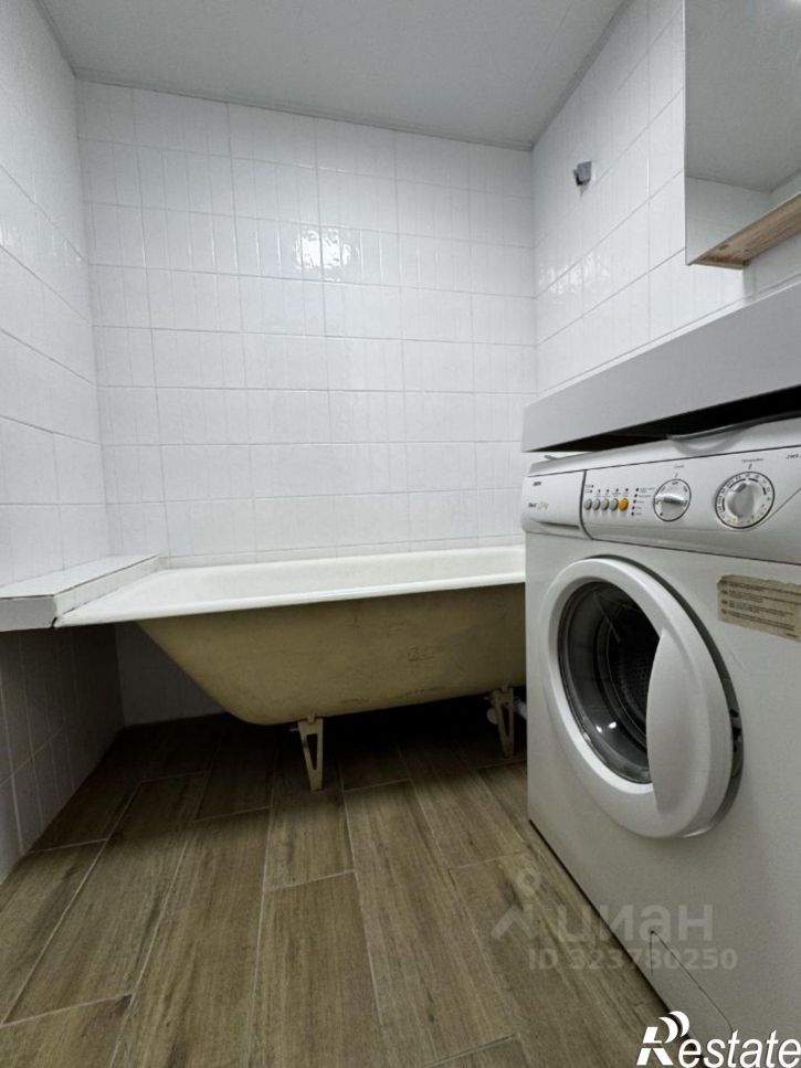 2-комн квартира улица Братьев Коростелёвых, 140,  д. 140