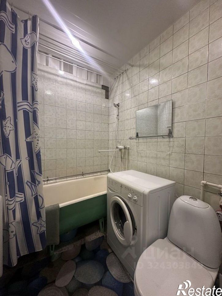 2-комн квартира 11-й кв-л, 24,  д. 24