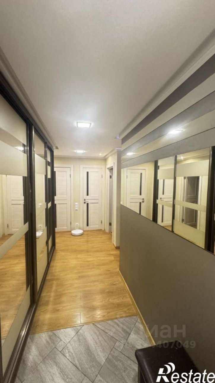 3-комн квартира улица Калинина, 34,  д. 34