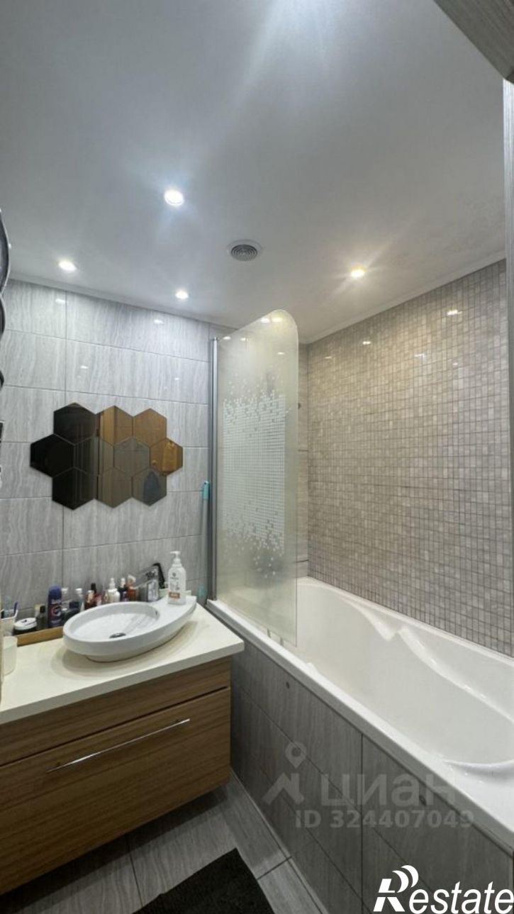 3-комн квартира улица Калинина, 34,  д. 34