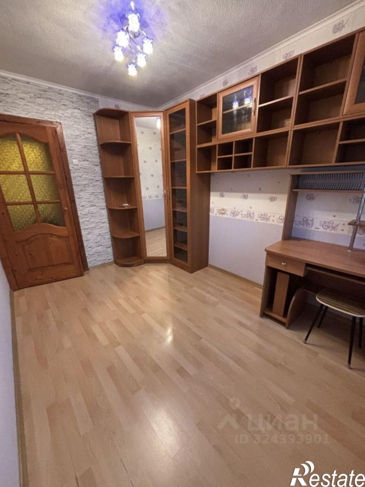 3-комн квартира пр-кт Кирова, 275,  д. 275